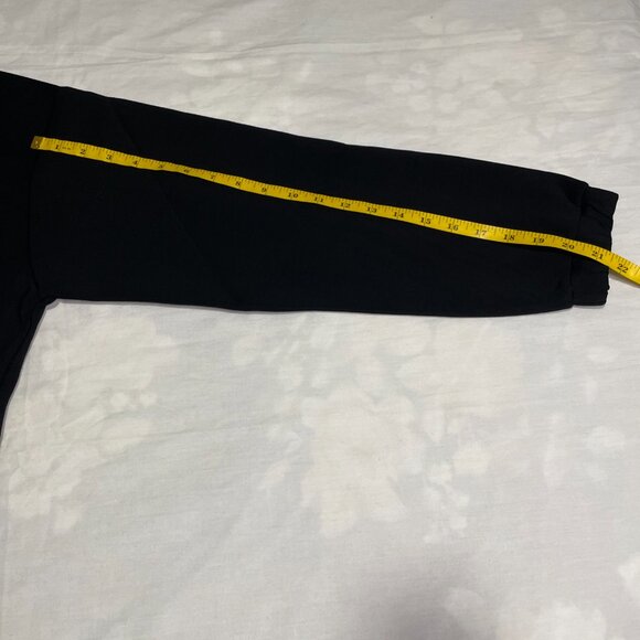 Forever 21 Unisex Black Full Zip Hoodie – Fits Men & Women – Size M – NWT - Picture 7 of 8